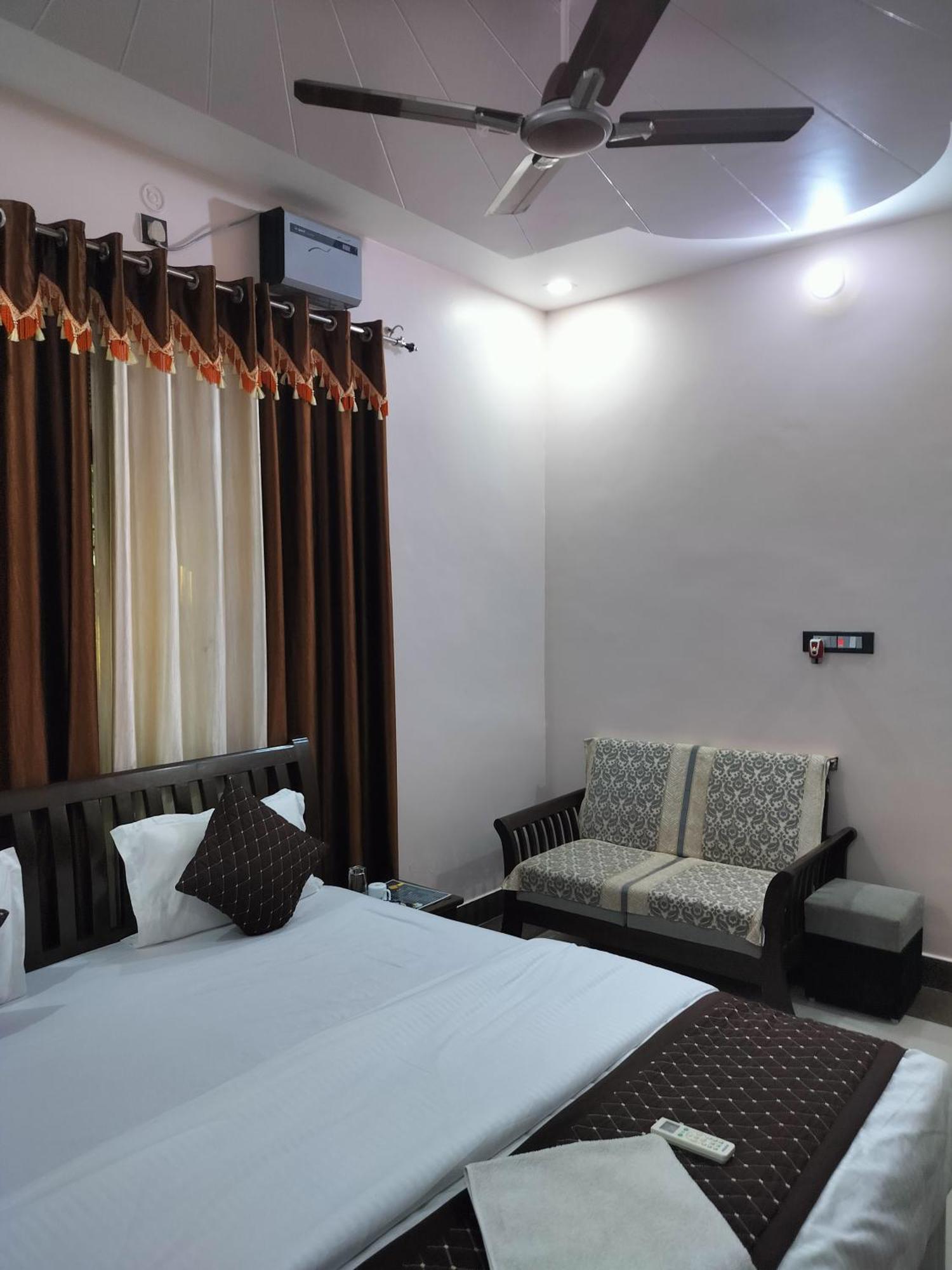 Shree Nanda Guest House Bénarès Extérieur photo